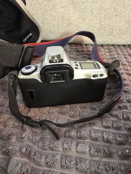 Canon EOS 300 zestaw z obiektywem Tamron