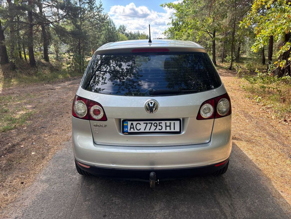 Golf 5 Plus газ/бенз продам авто