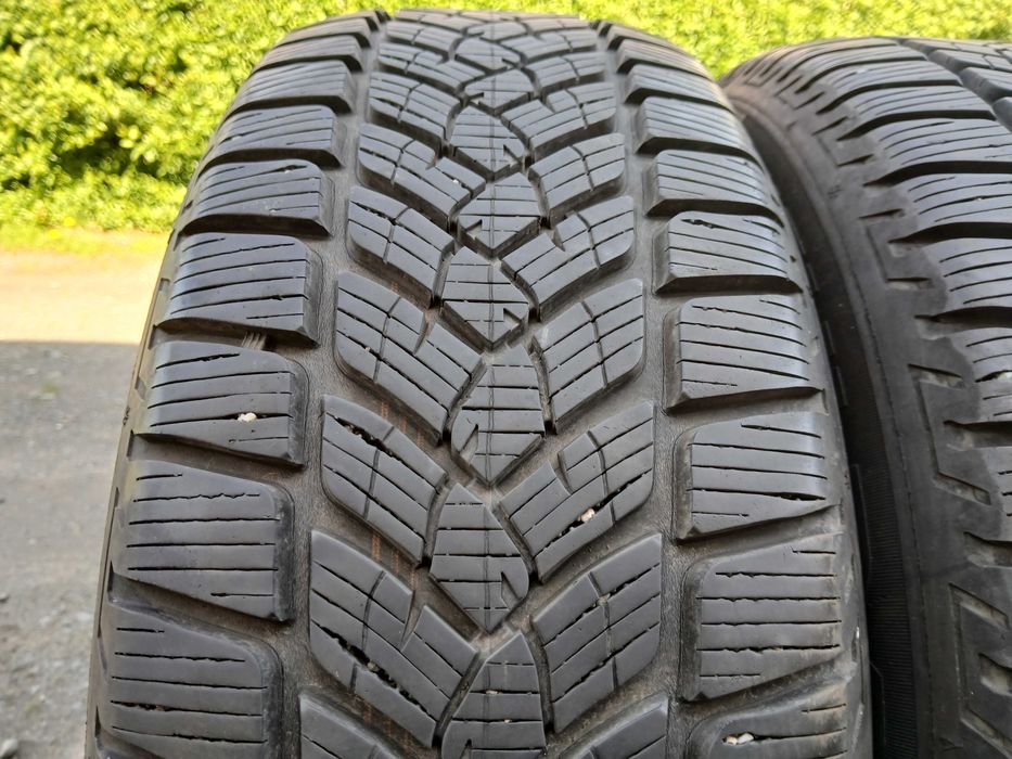 Opony wielosezonowe 215/60/17 FULDA bieżnik 7,5mm F-VAT