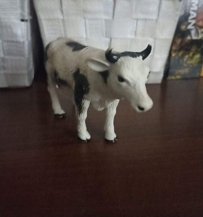 Figurka, zabawka krowa