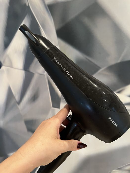 Продам ,фен -  Philips SalonDry Pro 2100W Ceramic.