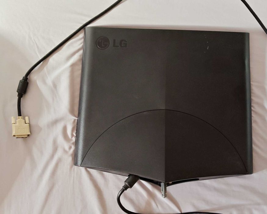 Monitor LG Flatron L1960TR-BF