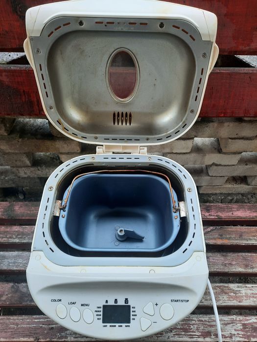 Хлібопічка Scarlett