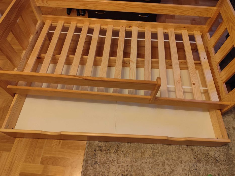 Łóżko drewniane 80x160