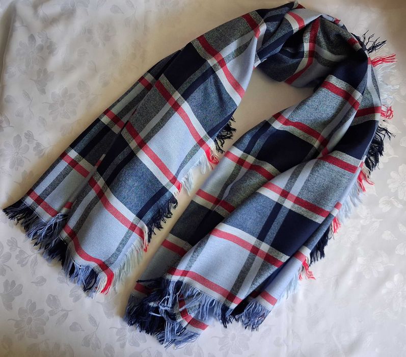 Duża chusta/szalik w kratkę