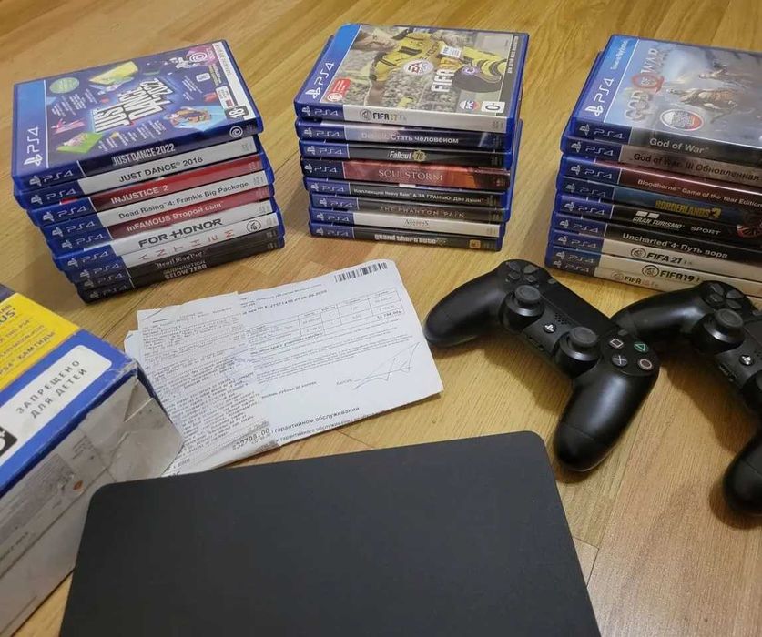Приставка Sony Playstation 4 Slim 500GB/9 Игр +Онлайн