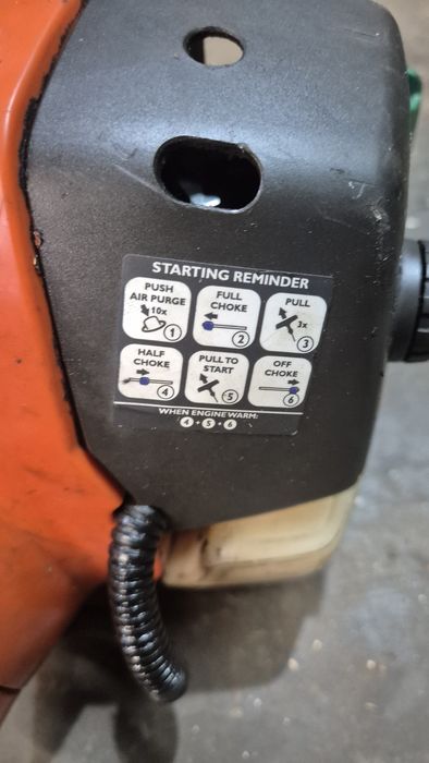 Kosa spalinowa  husqvarna