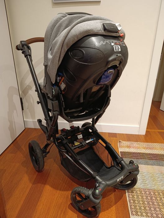 Carrinho de Bebé Jané Matrix Light 2 (Ovo+Alcofa)