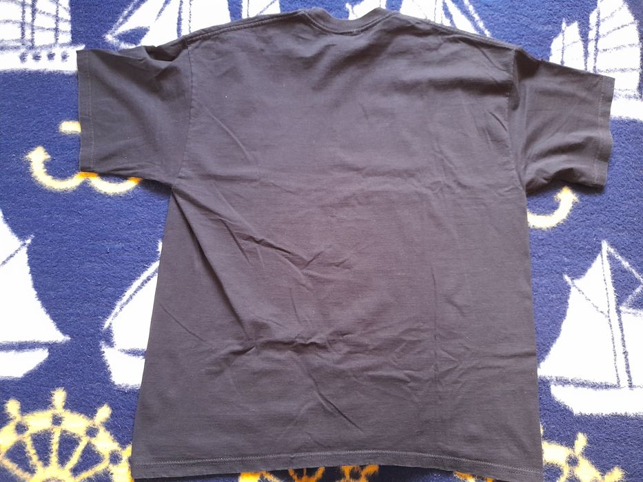 T-shirt męski XL z czerwonym sercem