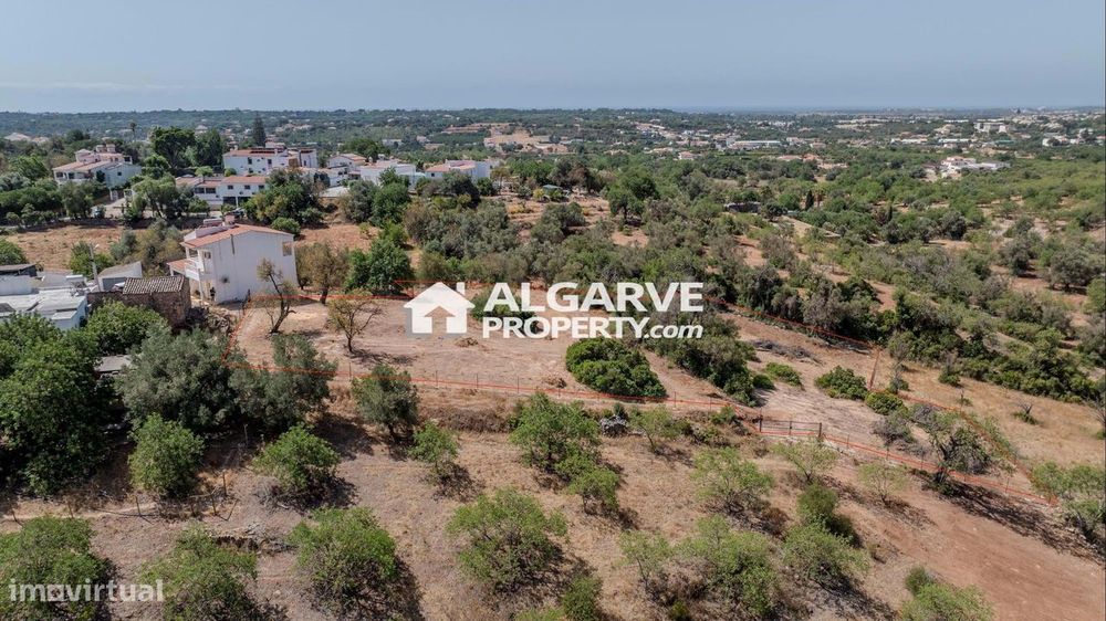 Terreno para construção com projecto aprovado perto de Vilamoura, Alga