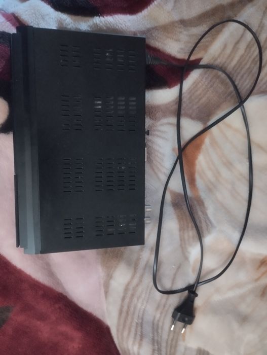 TV тюнер в хорошому стані б/у