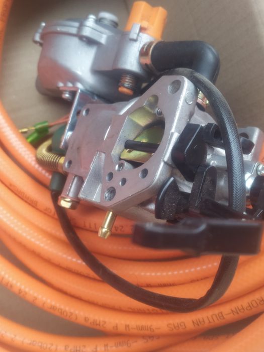 Продам газовый карбюратор генератора