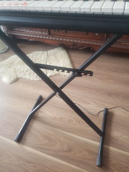 keyboard yamaha ze stojakiem