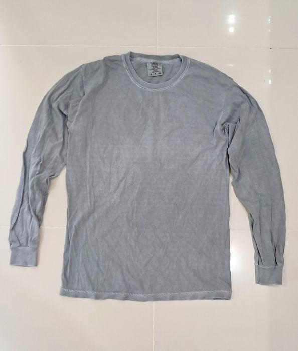 Szara bluzka przecierana Comfort colors. Skład: 100% bawełna