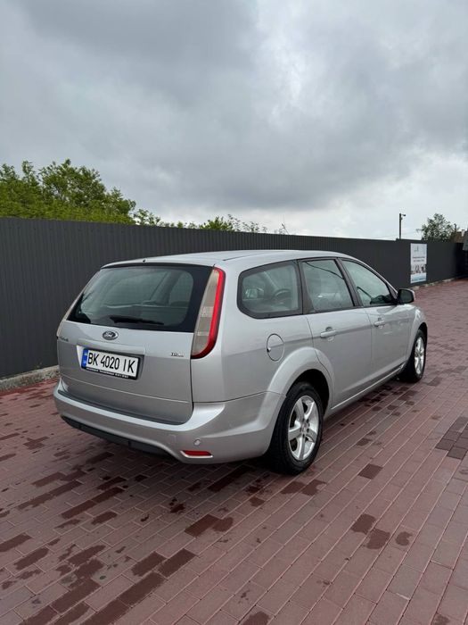 Продам Ford focus