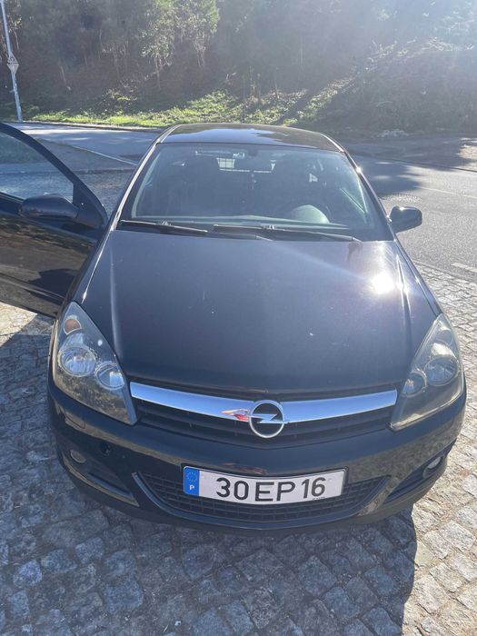 Opel Astra GTC 1.3