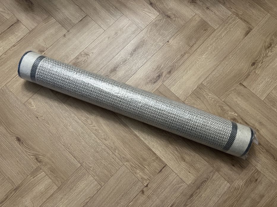 Dywan STIARNA 120x170 cm czarny nowy Agata meble / Balta Belgia