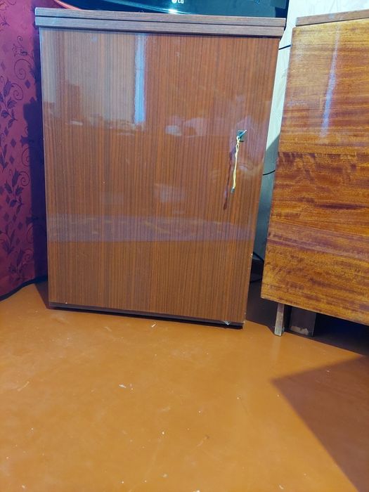 Швейна машинка, машинка