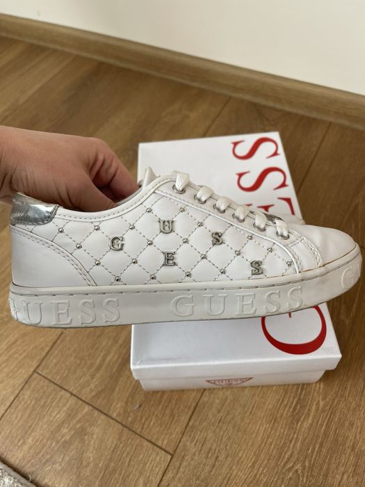 Кеди guess 37 розмір