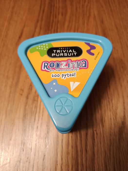 Trivial Pursuit Gra Rodzinka quiz międzypokoleniowy