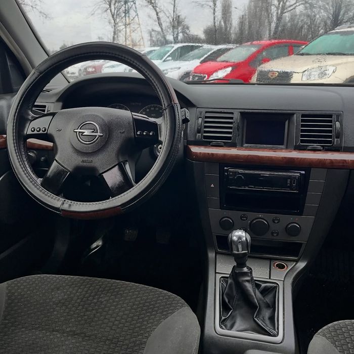 Opel Vectra - 2.2 Бензин МКПП