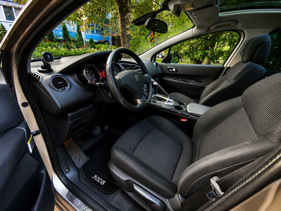Peugeot 3008 2012