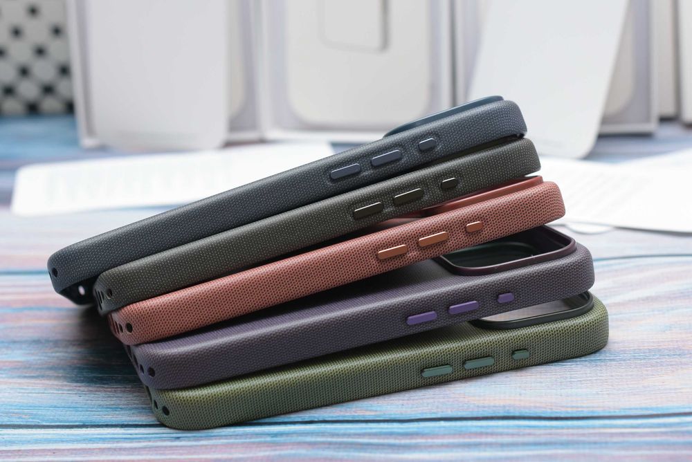 Чохол Apple TechWoven with Magsafe iPhone 16 17 Pro і Max анімація