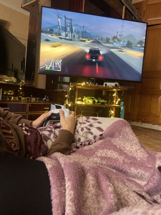 PS5 Digital edition(825gb)