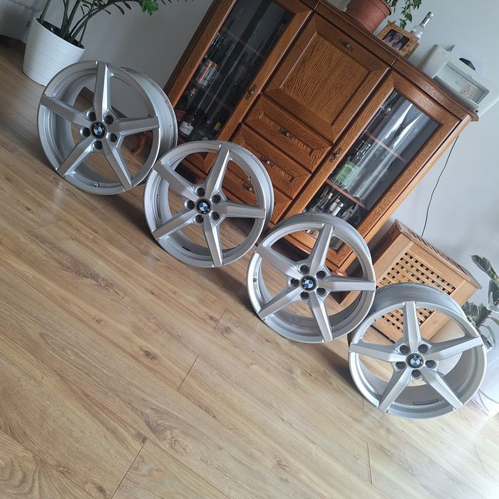 Felgi Ronal bmw g20 g21 g30 g31 g22 g23 g26 g60 5x112 Bmw Audi mercedes18 cali