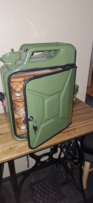 Prezent barek kanister