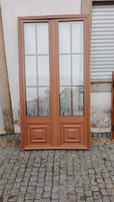 Porta de sacada mais janela