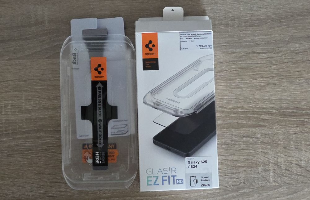 Захисне скло Spigen для Samsung Galaxy S24 (S921) / Galaxy S25 (S931)