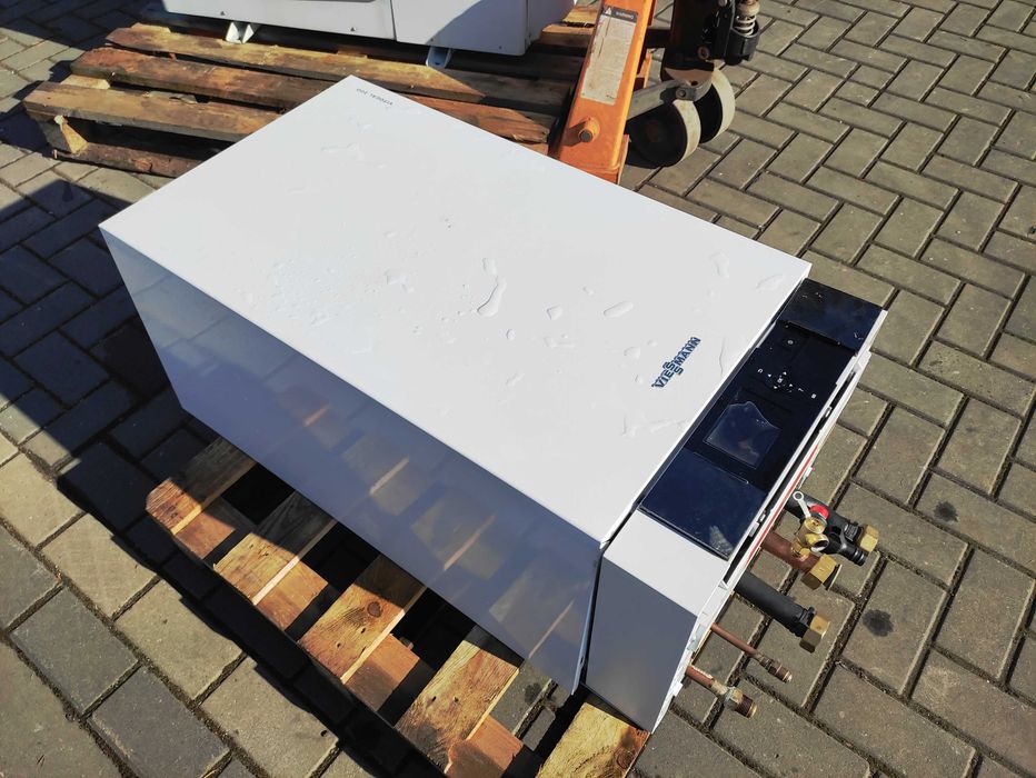 Pompa ciepła 10 KW VIESSMANN powietrze woda split inwerter