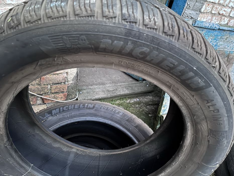 Резина зима  мішелін Р16
