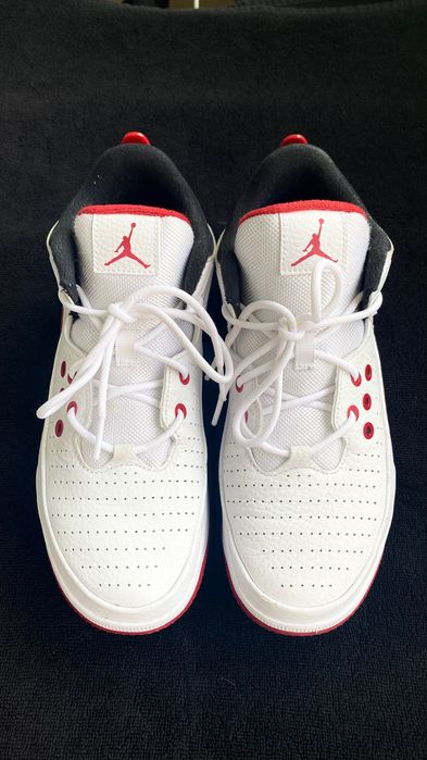 Кросівки Nike Air Jordan (EURO 41)