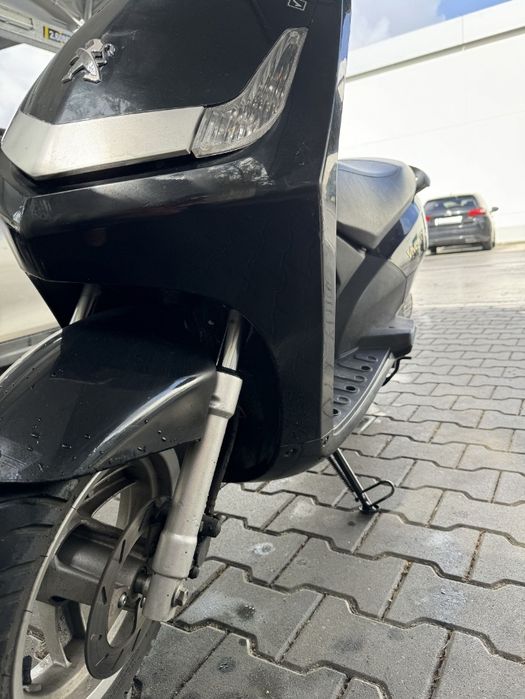 Pegout vivacity 50cc 
Você precisa de um virabrequim.