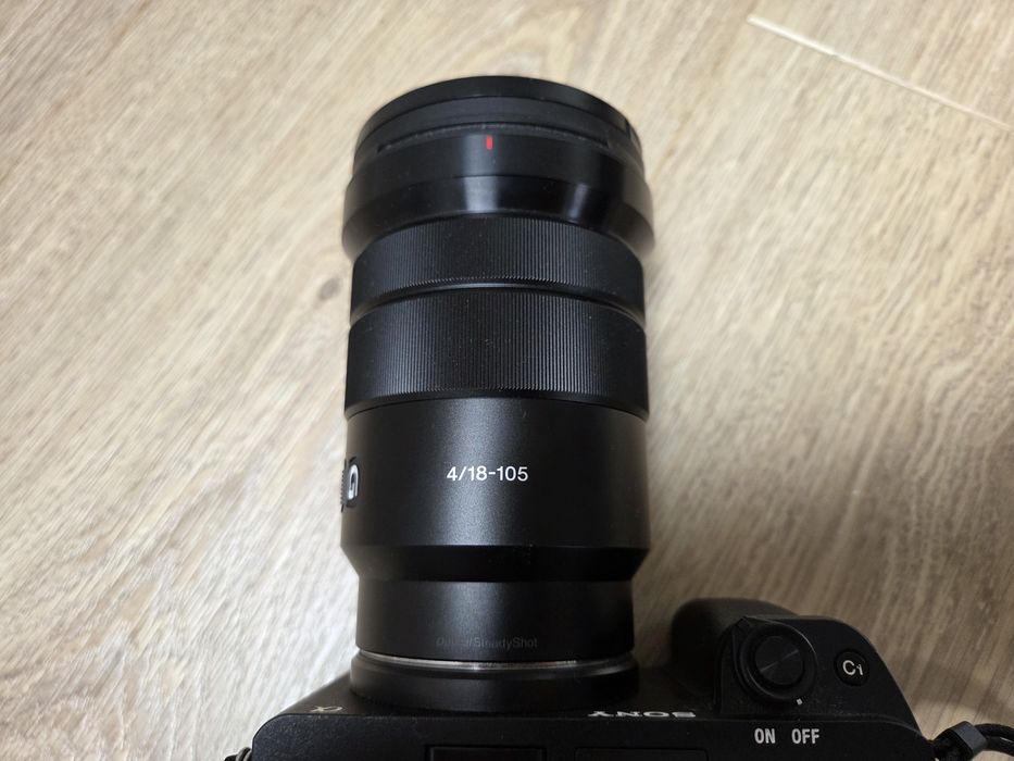 Sony a6300 +  Obiektyw SONY E 18-105 mm f/4 G OSS (SELP18105G.AE)