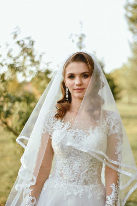 Весільна сукня Amur з фатою та зимовою шубкою