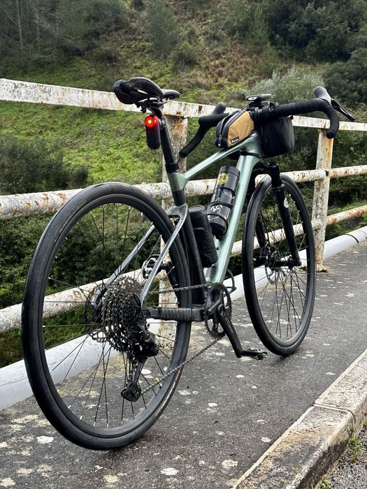 Bicicleta completa: Giant Revolt X Advanced Pro 2