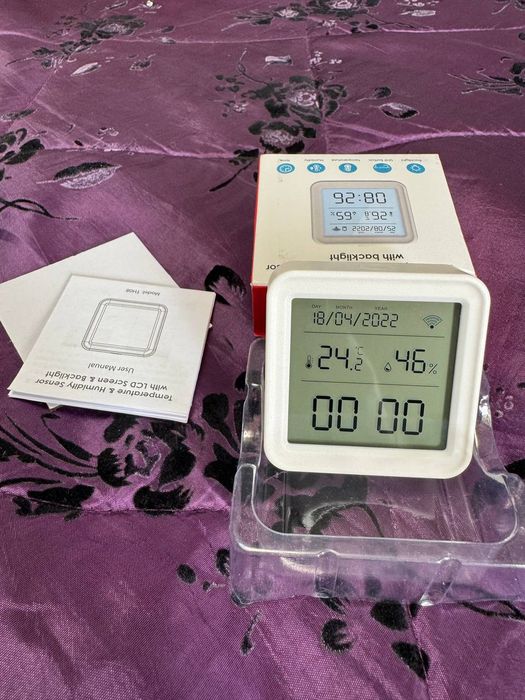 Термогігрометр Tuya Zigbee TH08