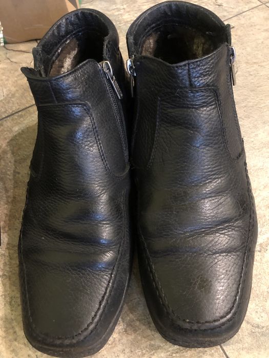 Віддам чоловіче взуття