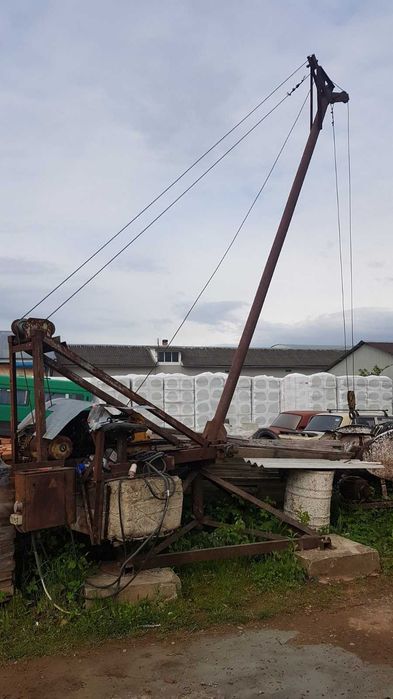 Кран піонер на 3 фази