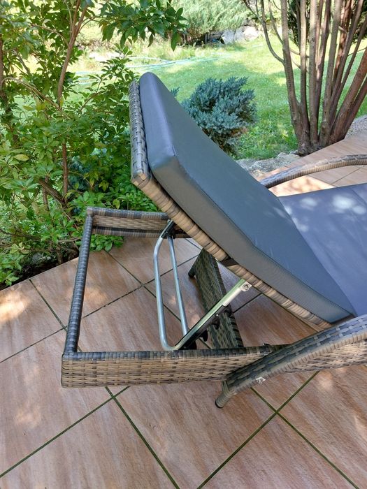 Leżak aluminiowy rattanowy Océane naturalny nowy