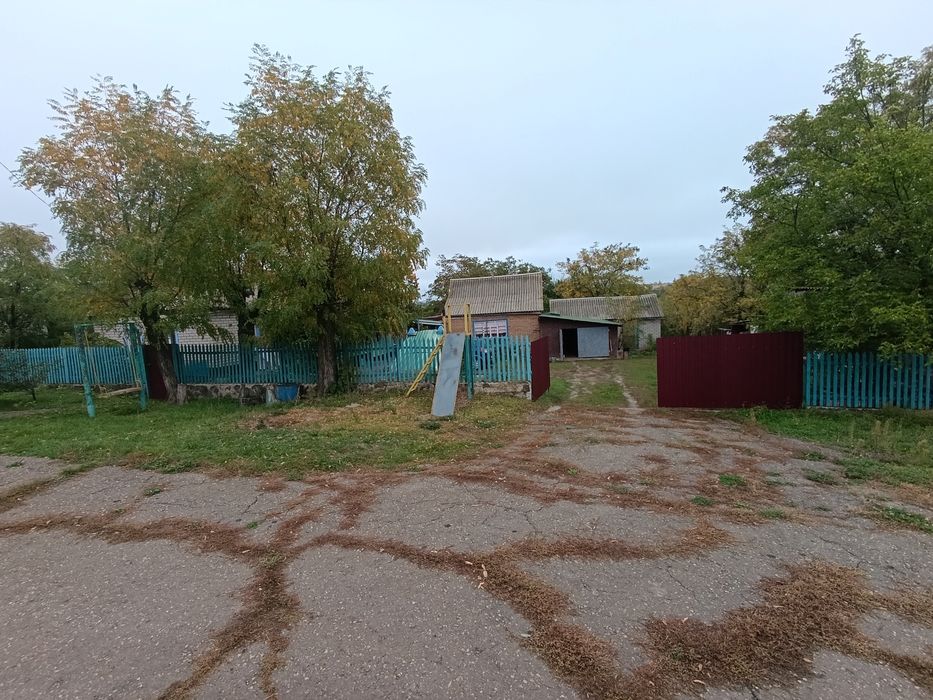 продам будинок !