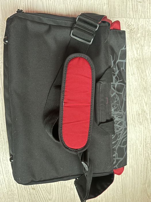 Сумка для ноутбука, документів.