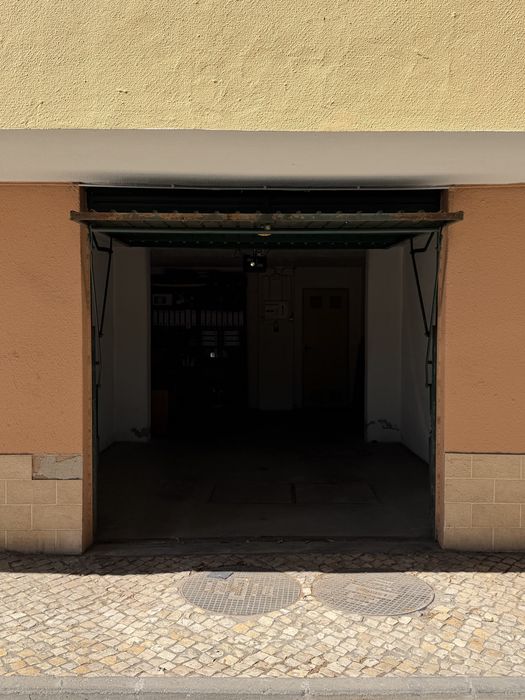 Garagem em Tercena