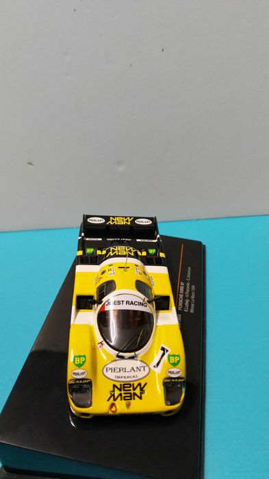 Porsche 956B #7: Vencedor 24H Le Mans 1984 - Miniatura IXO Models 1/43