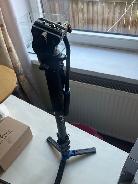 монопод Benro A38FD