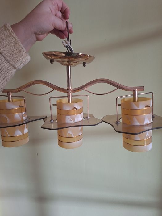 Світильник  в  кімнату