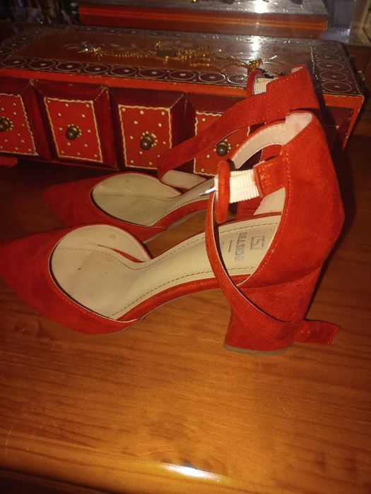 Seaside Red Shoes